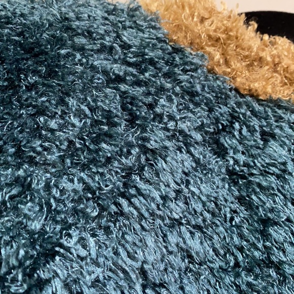 Pleasant Pheasant Faux Fur Color Block Vest - Picture 7 of 7